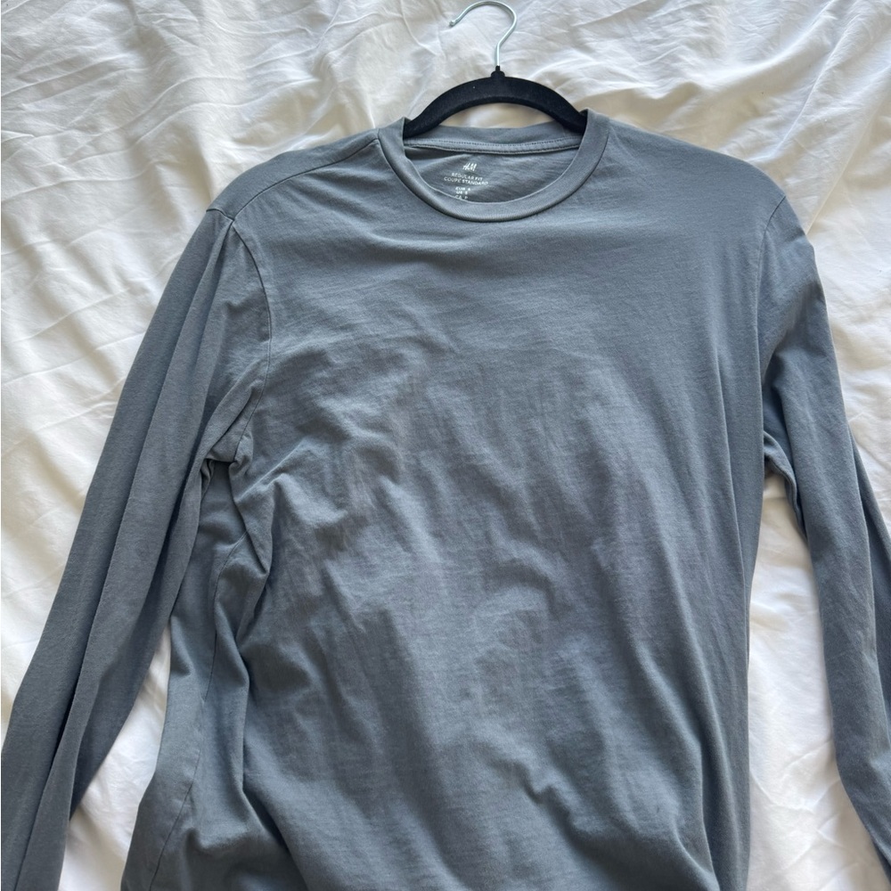 H&M Classic Gray Long Sleeve Tee